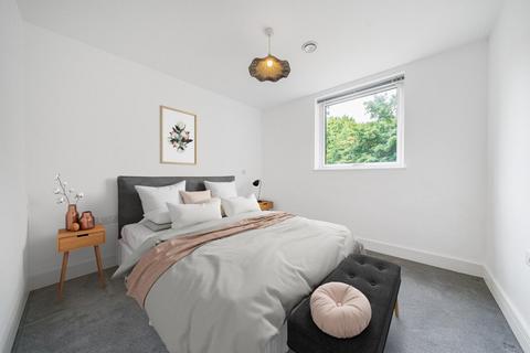 2 bedroom flat for sale, Inner Park Road, Southfields, London, SW19
