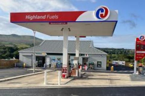 Retail property (high street) to rent, 64 Buchanan Street Balfron G63 0TW