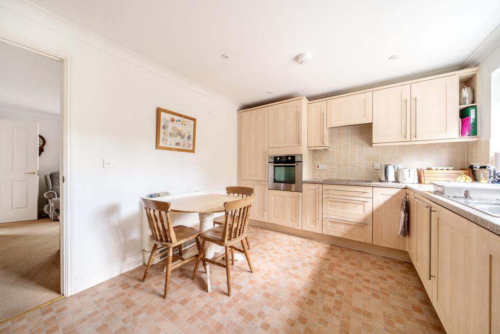 Kitchen / Breakfast Room
