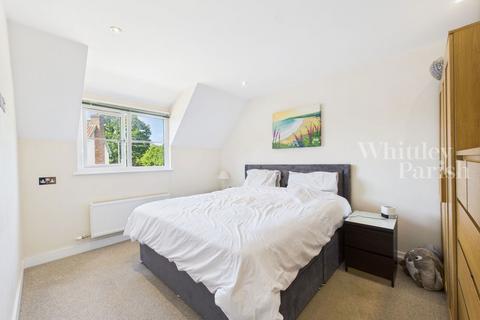 4 Cooks Corner Close, Carleton Rode, Norwich, NR16 1SE
