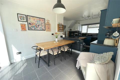 35 Avon Close, Bradford-on-avon, BA15 1JJ