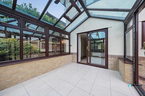 4 bedroom detached house for sale, Wychwood Close, Langland, Swansea
