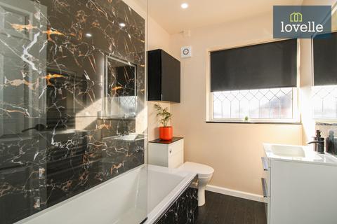 1 Chelmsford Place, Grimsby, DN34 4RY