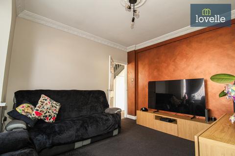 1 Chelmsford Place, Grimsby, DN34 4RY