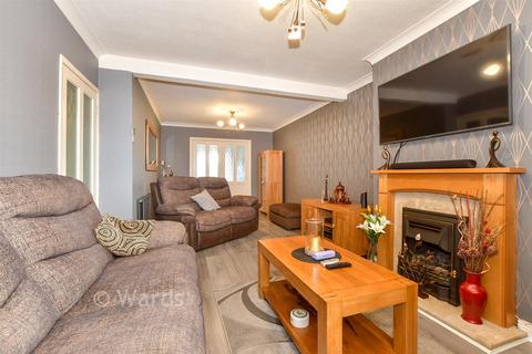 3 bedroom end of terrace house for sale, Kings Road, Dover, Kent