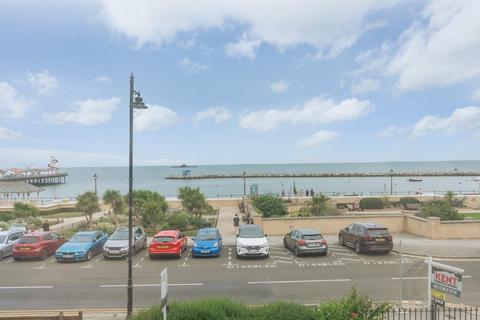 1 bedroom flat for sale, Central Parade, Herne Bay