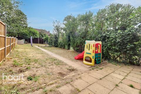 92 Bader Way, Rainham, RM13 7HT