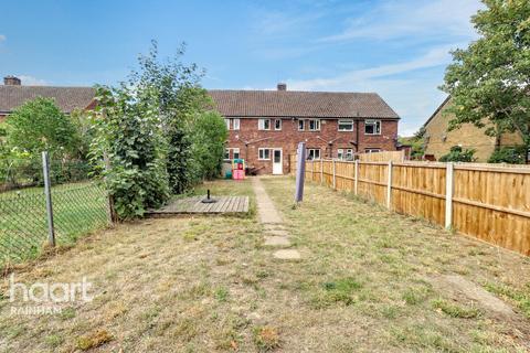 92 Bader Way, Rainham, RM13 7HT