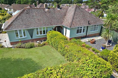 2 bedroom detached bungalow for sale, Carisbrooke Way, Highcliffe, Dorset. BH23 4RA