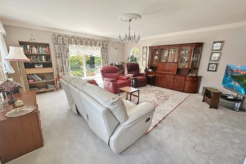 2 bedroom detached bungalow for sale, Carisbrooke Way, Highcliffe, Dorset. BH23 4RA