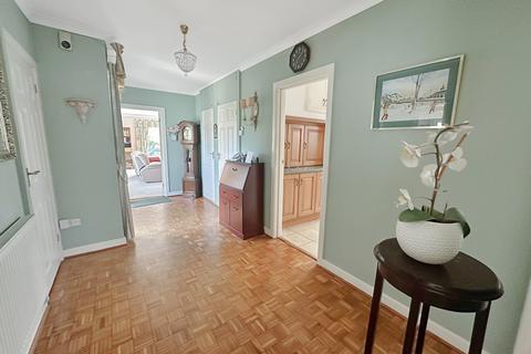 2 bedroom detached bungalow for sale, Carisbrooke Way, Highcliffe, Dorset. BH23 4RA