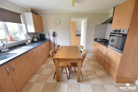 3 bedroom detached bungalow for sale, Trevaughan Close, Haverfordwest