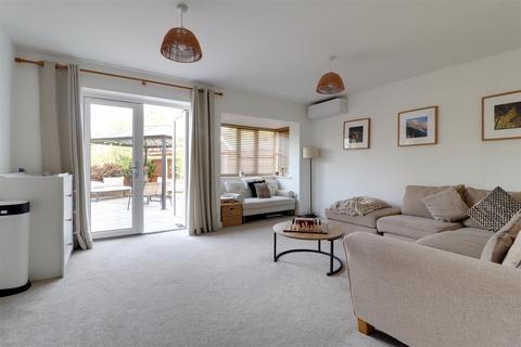 4 bedroom detached house for sale, Standish Gate, Standish, Stonehouse