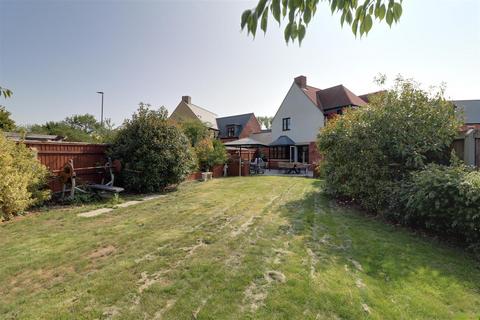 4 bedroom detached house for sale, Standish Gate, Standish, Stonehouse