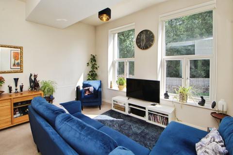 2 bedroom apartment for sale, Charlestown, Derbyshire SK13