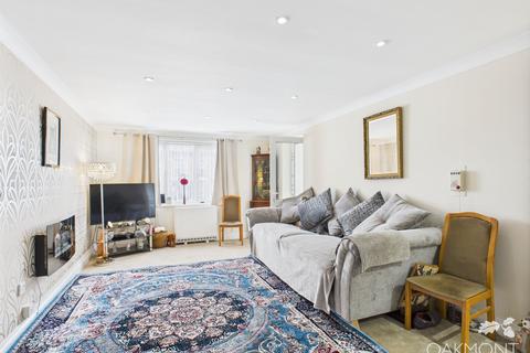 1 bedroom retirement property for sale, Beech Spinney, Warley, Brentwood