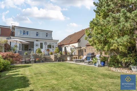 undefined, Heather Drive, Romford, RM1