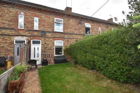 2 bedroom cottage for sale, High Street, Hook, Goole