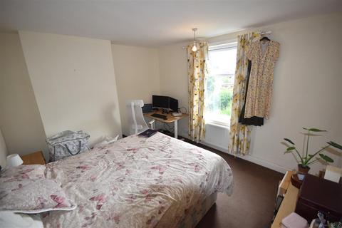 2 bedroom cottage for sale, High Street, Hook, Goole