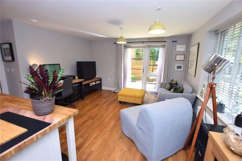 2 bedroom apartment for sale, Lynx Court, Farnborough GU14