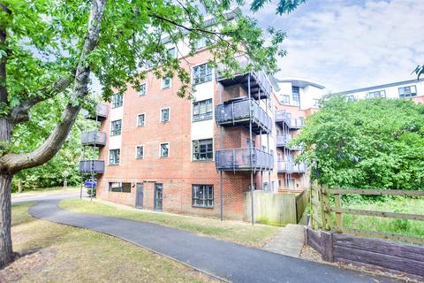 2 bedroom apartment for sale, Lynx Court, Farnborough GU14