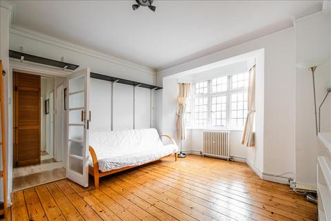 1 bedroom apartment to rent, Clare Court, Judd Street, Bloomsbury, WC1H