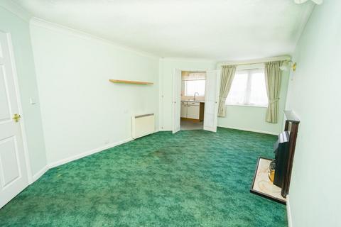 1 bedroom retirement property for sale, Hamilton Court, Lammas Walk, Leighton Buzzard