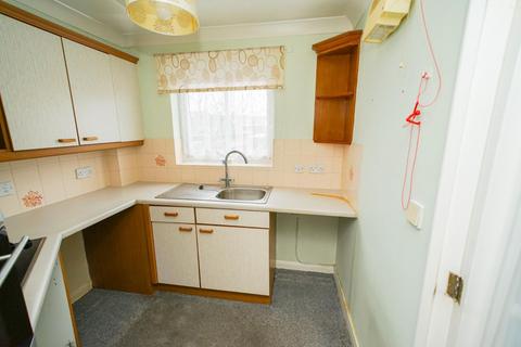1 bedroom retirement property for sale, Hamilton Court, Lammas Walk, Leighton Buzzard