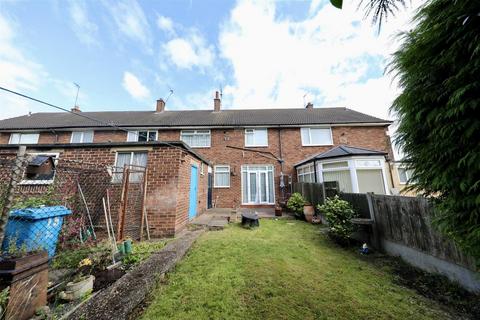 3 bedroom terraced house for sale, Brompton Close, Hull