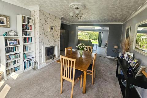 47 Bronte Avenue, Bury, BL9 9RN