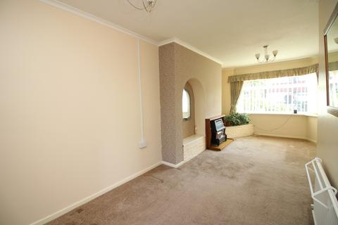 3 bedroom semi-detached house for sale, Highcroft Avenue, Bispham, Blackpool, FY2