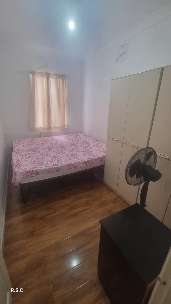 Apartment in Southall - View 3