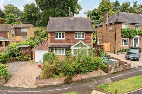 3 bedroom detached house for sale, Harvest Hill, East Grinstead