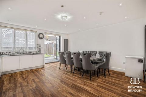 undefined, Neville Road, Hainault