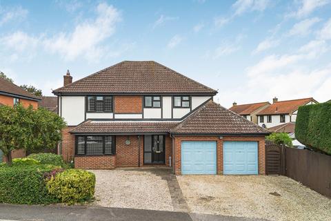 4 bedroom house for sale, Crane Close, Somersham, Cambridgeshire.