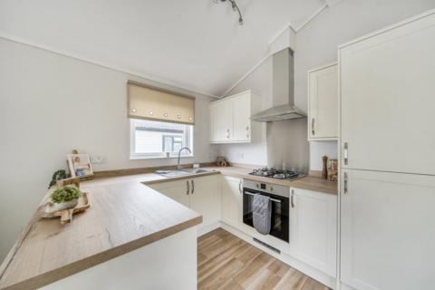 2 bedroom park home for sale, Rawlins Park, Marlborough SN8