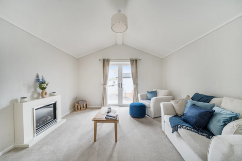 2 bedroom park home for sale, Rawlins Park, Marlborough SN8