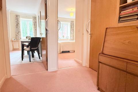 1 bedroom retirement property for sale, Mill Street, Abergavenny NP7