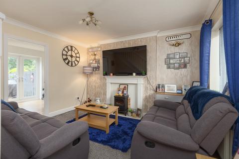 2 bedroom terraced house for sale, Sandpiper Close,  Blackpool, FY3