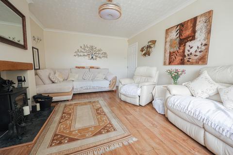 undefined, Grantham Road, Bracebridge Heath, Lincoln, Lincolnshire, LN4