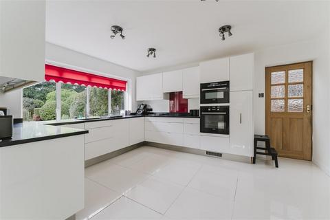 21 Wood Lane Close, Iver, SL0 0LH