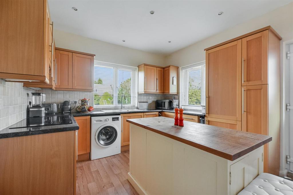 Breakfast Kitchen