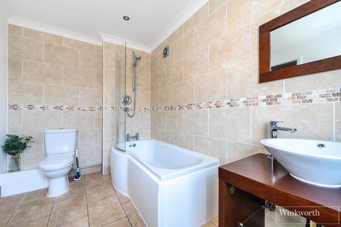 Fairview Hatchet Lane, Winkfield, Windsor, SL4 2EG