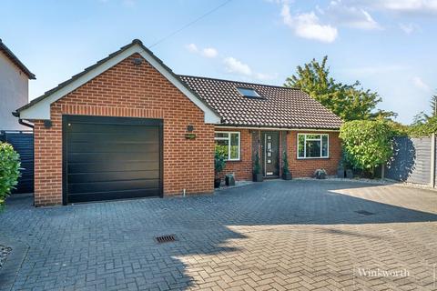 Fairview Hatchet Lane, Winkfield, Windsor, SL4 2EG