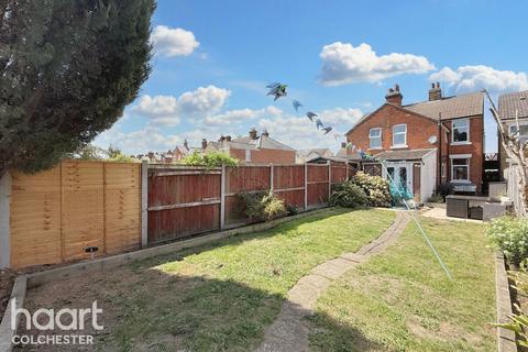 3 bedroom semi-detached house for sale, Bourne Road, Colchester
