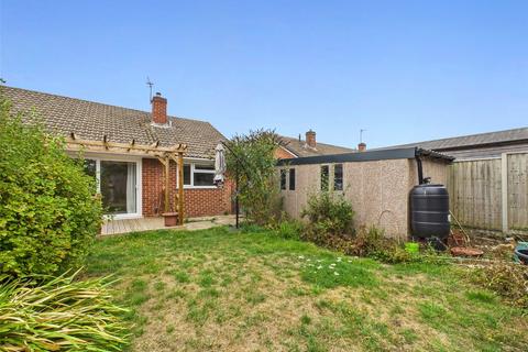 13 Anbrook Crescent, Hucclecote, Gloucester, GL3 3HL
