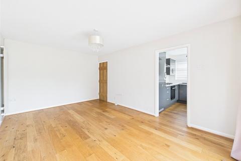 13 Anbrook Crescent, Hucclecote, Gloucester, GL3 3HL