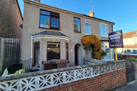 3 bedroom semi-detached house for sale, Gladstone Road, Farnborough Village, Kent, BR6