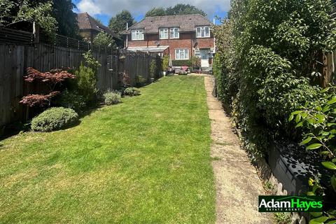 undefined, Woodhouse Road, London N12