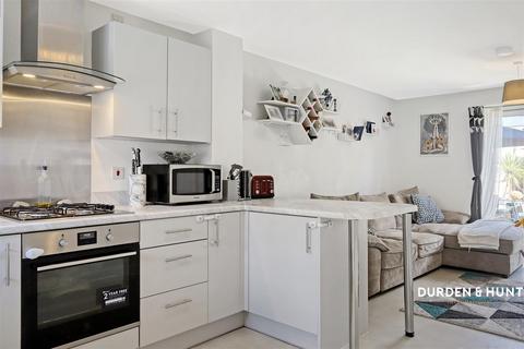 2 bedroom end of terrace house for sale, Ozalid Road, Colchester CO1